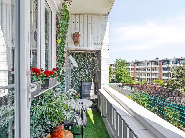 Monnickendamplein 108, 's-Gravenhage