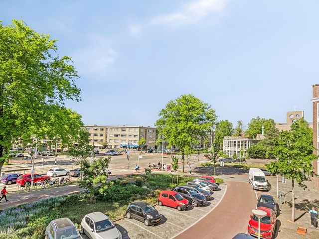 Monnickendamplein 108, 's-Gravenhage
