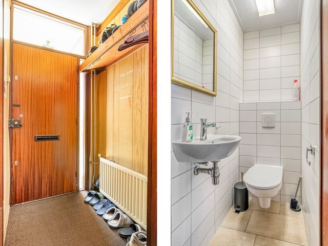Wittensteyn 8, Hendrik-Ido-Ambacht