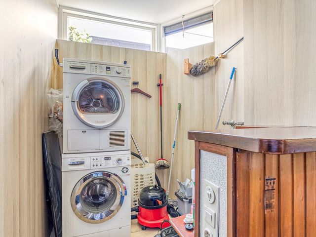 Wittensteyn 8, Hendrik-Ido-Ambacht