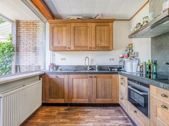 Wittensteyn 8, Hendrik-Ido-Ambacht