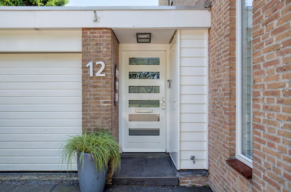 Zwaanwijk 12