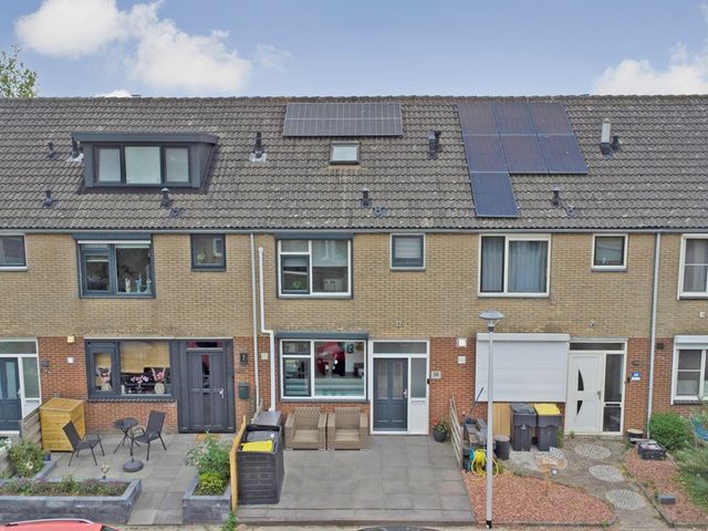 Binnensingel 58, Strijen