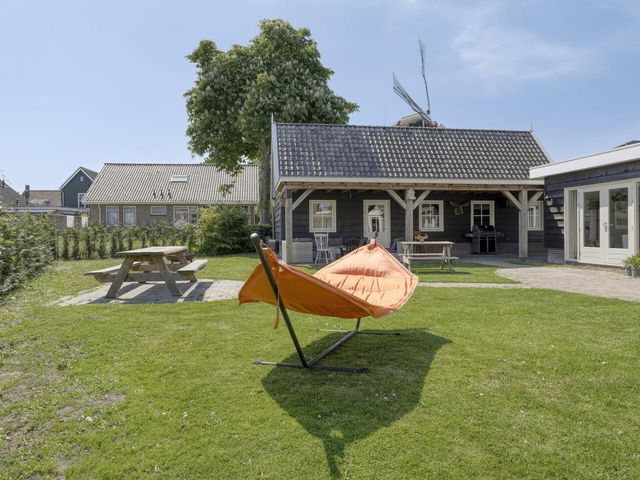 Steengrachtstraat 15, Oosterland