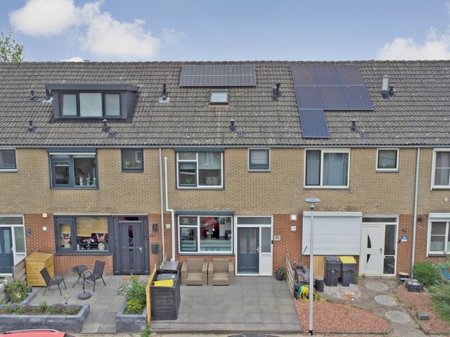 Binnensingel 58, Strijen