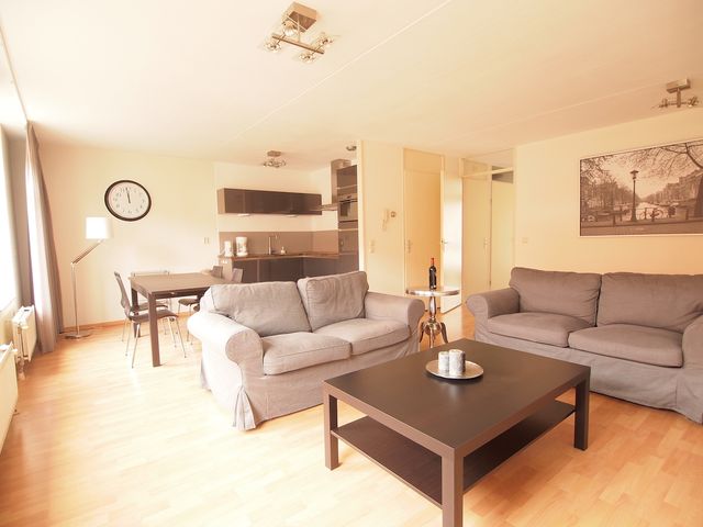 Queenboroughstraat 13, Brielle
