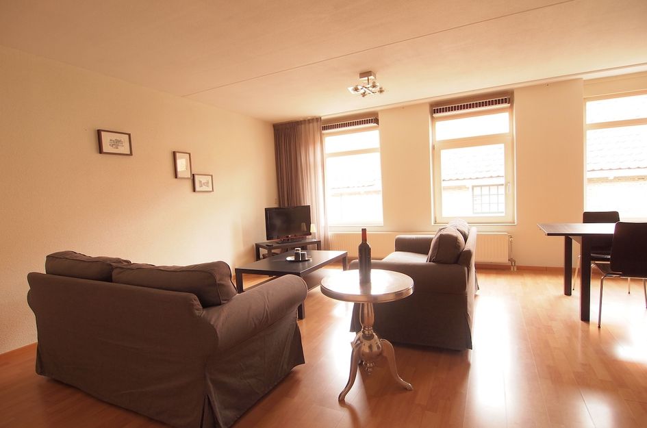 Queenboroughstraat 13