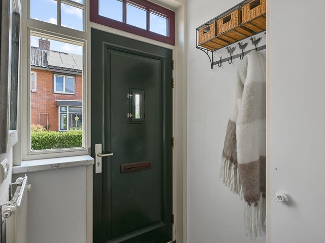 Burgemeester van Lithstraat 18, Uitgeest