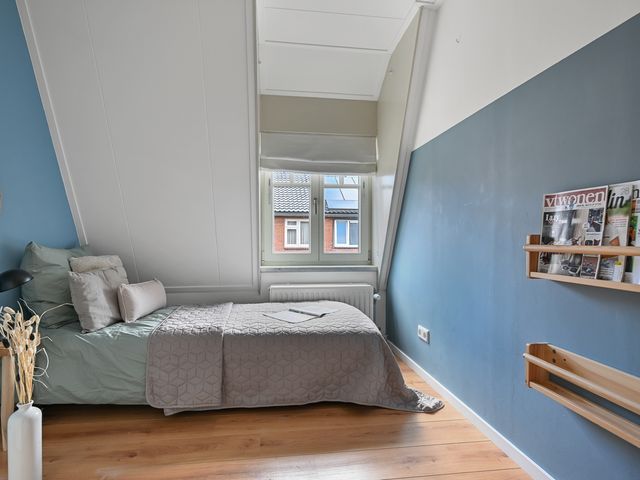 Burgemeester van Lithstraat 18, Uitgeest
