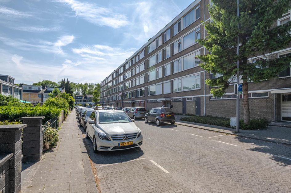 Dickensstraat 35