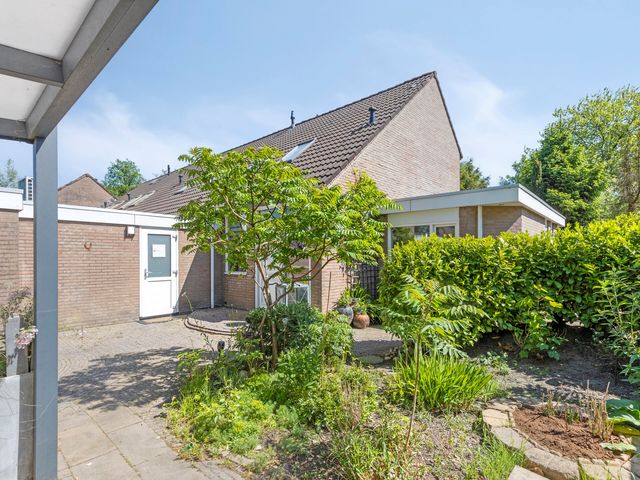 De Nova Cura 11, Drachten