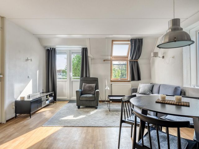 Centrum 48, Brouwershaven