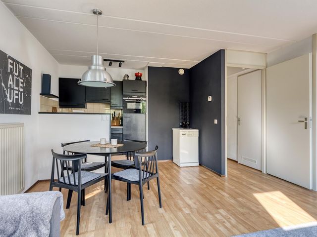 Centrum 48, Brouwershaven