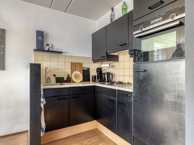 Centrum 48, Brouwershaven