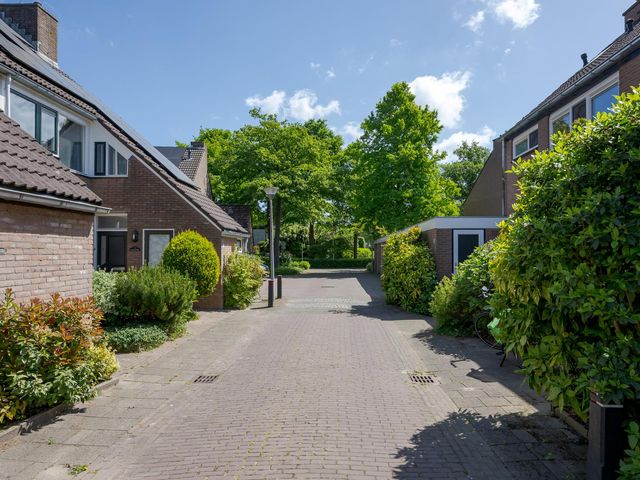 Bestevaer 2, Voorschoten