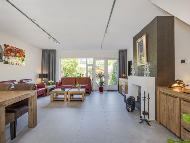 Bestevaer 2, Voorschoten