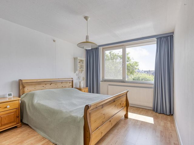 Meidoornlaan 42, Etten-Leur