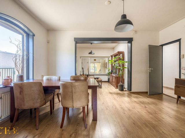 Parklaan 9, Reuver