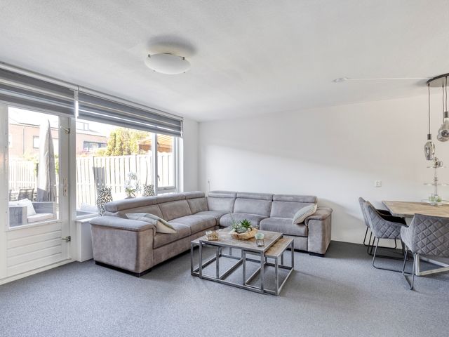 Noordzijdsedijk 64, Hoogvliet Rotterdam