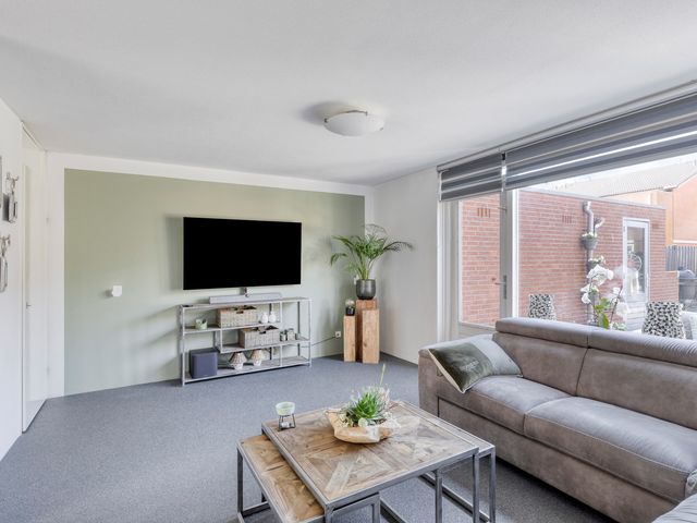 Noordzijdsedijk 64, Hoogvliet Rotterdam