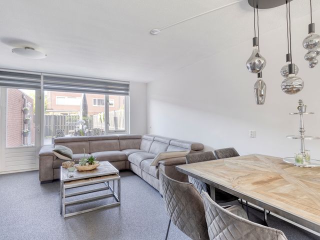 Noordzijdsedijk 64, Hoogvliet Rotterdam