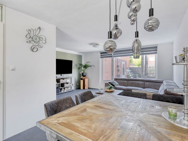 Noordzijdsedijk 64, Hoogvliet Rotterdam