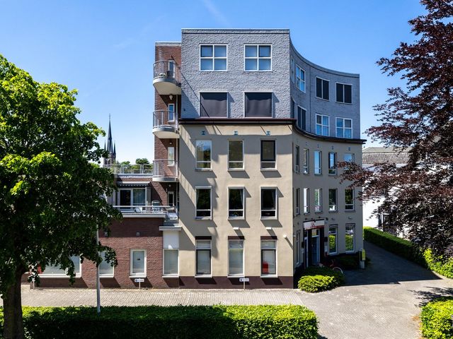 Esserstraat 85, Breda