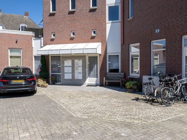 Esserstraat 85, Breda