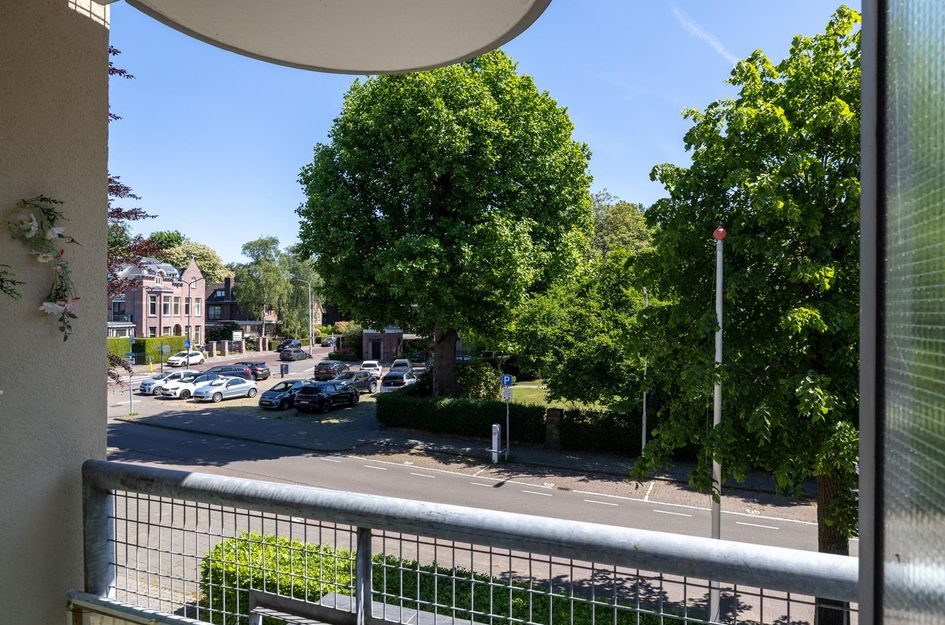 Esserstraat 85