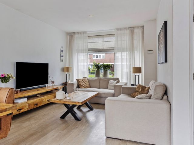Otto van Taverenstraat 115, Enschede