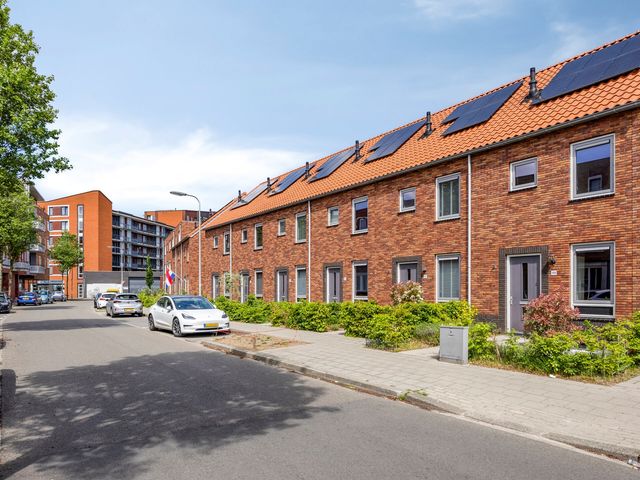 Wicher Nijkampstraat 188, Enschede