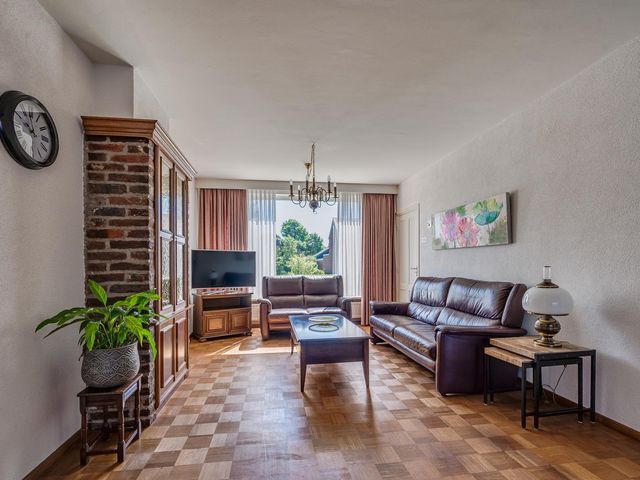 Rijksweg 66B, Velden