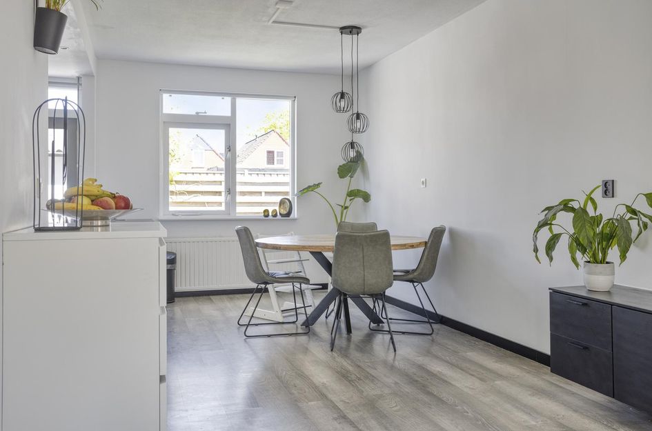 Michiel de Ruijterstraat 21