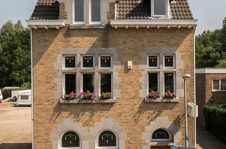 Burg. Slanghenstraat 11