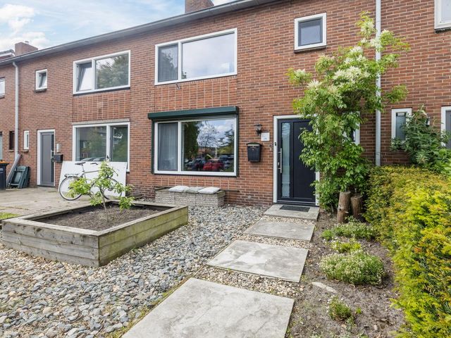 Da Costastraat 110, Hoogeveen