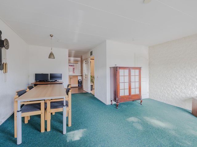 Het Roefje 18, Hoogeveen