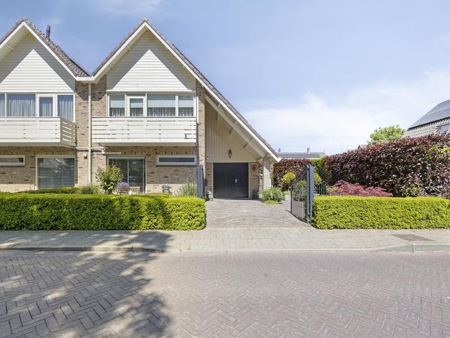Dorpsstraat 24, Heteren