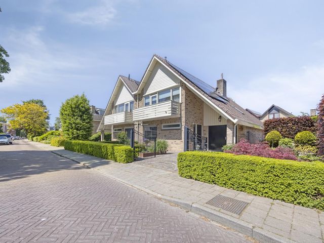 Dorpsstraat 24, Heteren