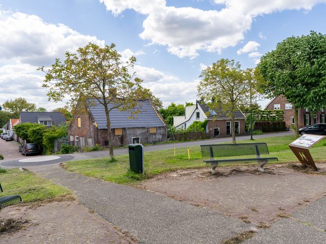 Waaldijk 91, Brakel
