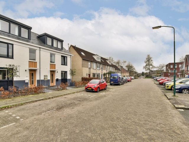 Drakensteyn 30, Maartensdijk