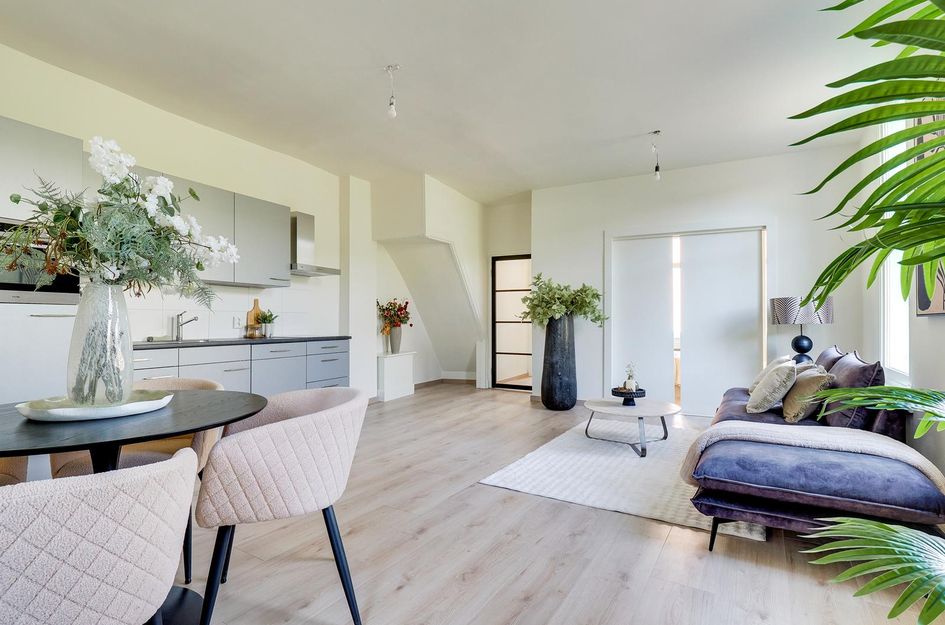 M.P. Lindostraat 45
