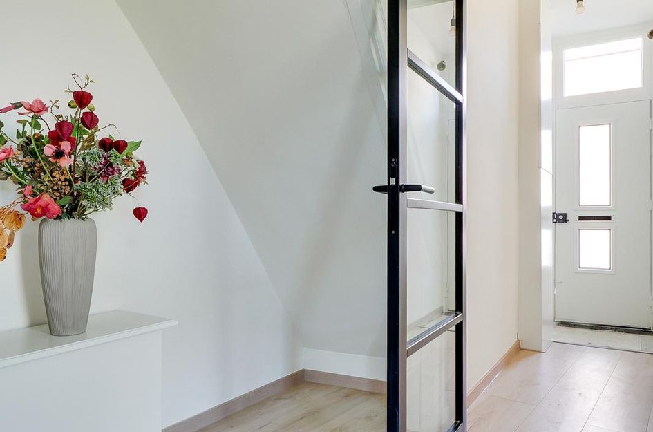 M.P. Lindostraat 45