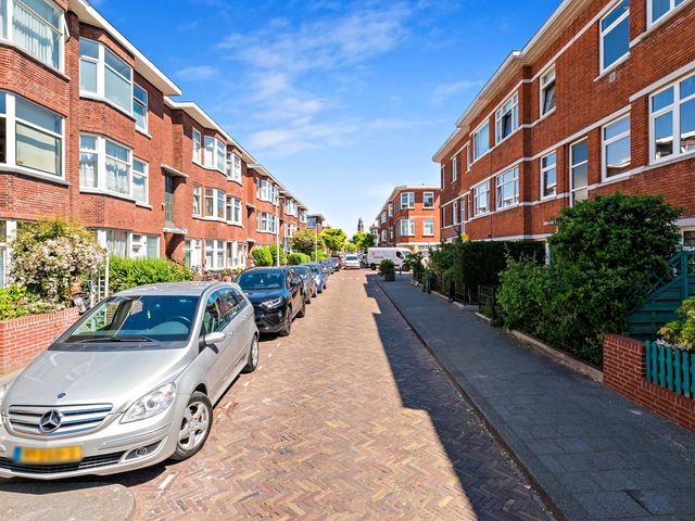 Uddelstraat 112, 'S-Gravenhage