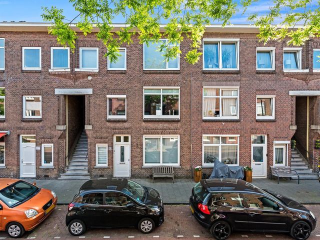 Laurierstraat 99, 'S-Gravenhage