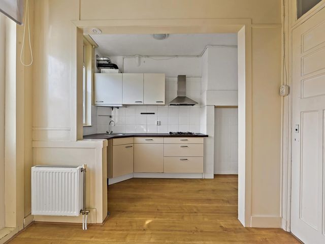 Laurierstraat 99, 'S-Gravenhage