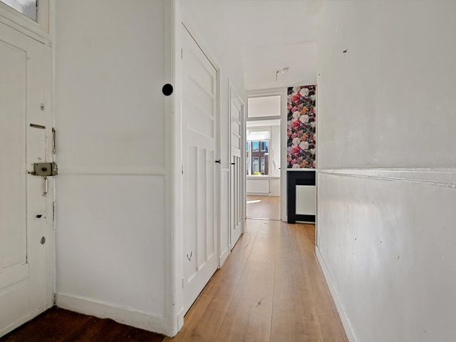 Laurierstraat 99, 'S-Gravenhage