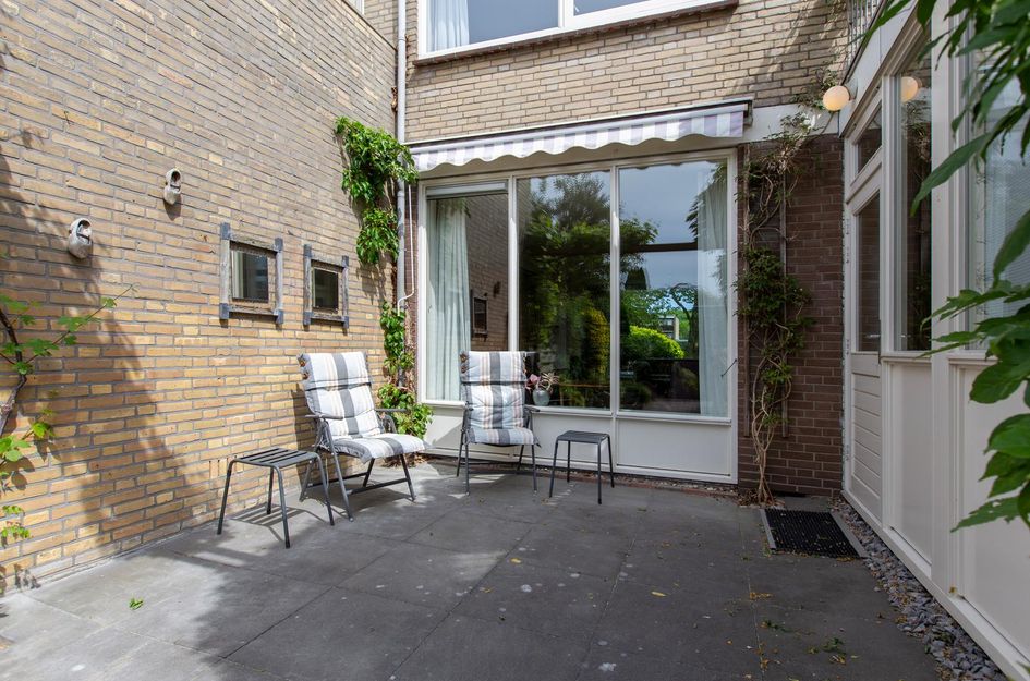 Junostraat 15