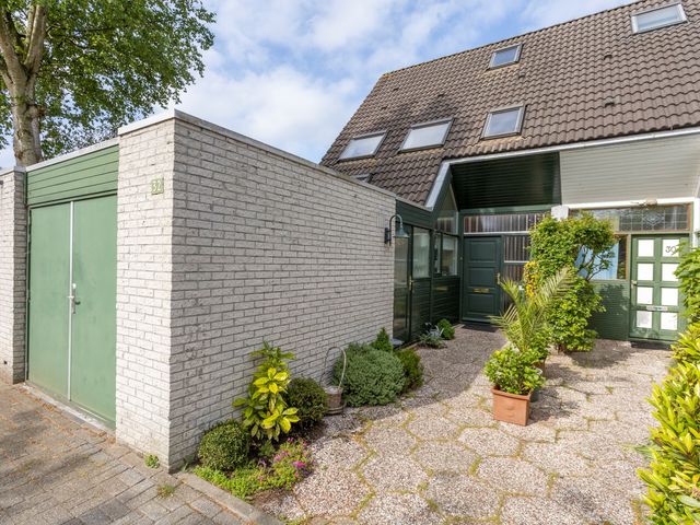 Agaat 32, Berkel en Rodenrijs