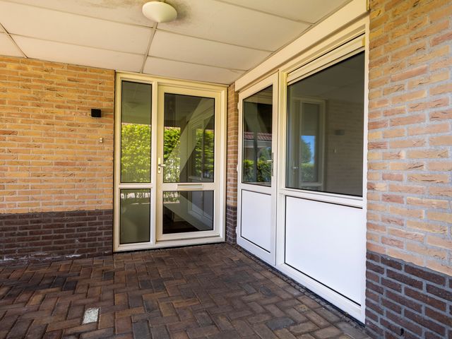 Kersehôf 15, Berltsum