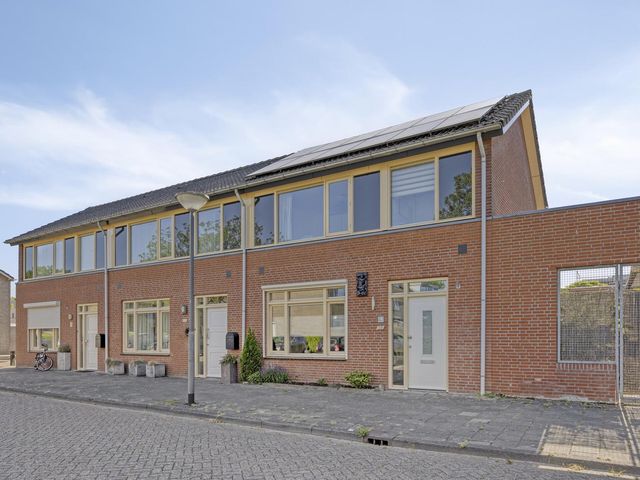 Dr. Ringersstraat 2a, Waalwijk